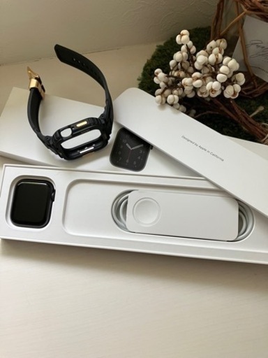 お譲り先決まりました⭐️アップルウォッチ　GPSモデル⭐︎ambandのおまけ付き