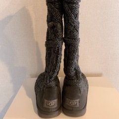 希少！UGG ニットロングブーツの画像