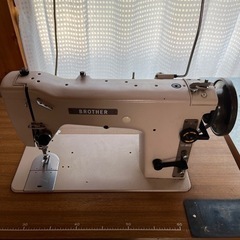 brother ミシン TZ1-B652の画像