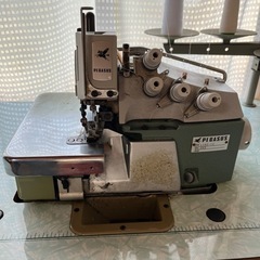 ロックミシン PEGASUS L152-12