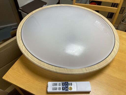 アイリスオーヤマ製シーリングライトCL8DL-5.1WFU（2017年製）