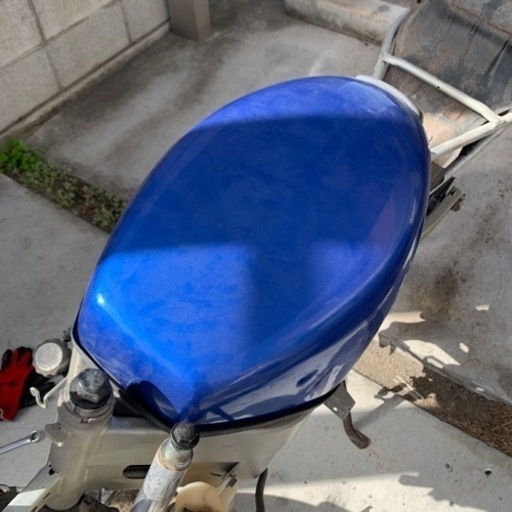 NSー1 純正タンク早い者勝ちです。