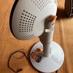 温風ファンヒーターの画像