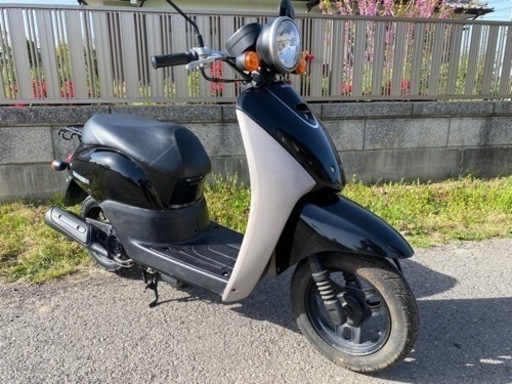 ☆トゥデイ低燃費FI.走行少ない^_^バッテリー・タイヤ・シート・プラグなどなど新品交換^_^イロイロ整備で快調！50cc原付スクーター☆