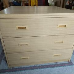 【中古　押入れタンス】さしあげます。