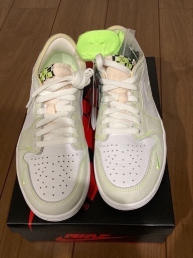 エアジョーダン1ロウ　ゴーストグリーン