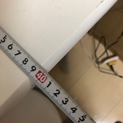 白テーブル&イス二脚セットの画像