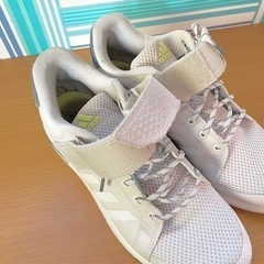 お値下！adidas パワーパーフェクトIII