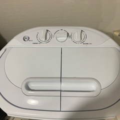 二層式洗濯機の画像