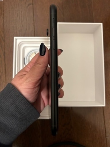 【未使用充電器付き！】iPhone XR ブラック 128GB