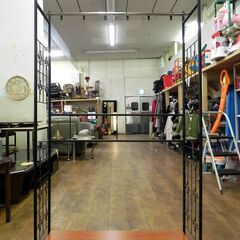アイアン風 ワードローブ ハンガーラック 幅106×奥40×高180cm ブラック×ブラウン メタルラック 収納 棚 家具 札幌市 厚別区の画像