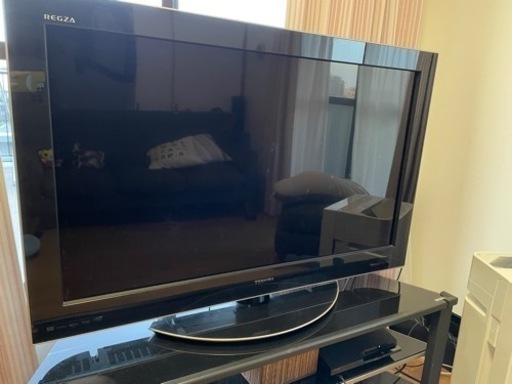 ご自宅にお持ちします　REGZA   46型　ハードディスク内蔵テレビ【引き渡し日は4/16希望】
