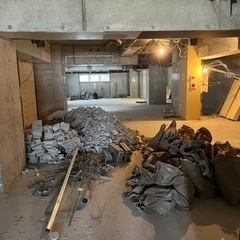 （株）KM総合解体 - 地元のお店