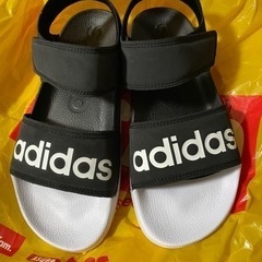 adidasサンダル