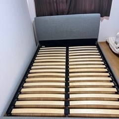 ベッドフレーム