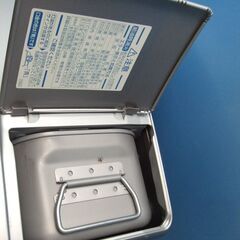 H853　ダイニチ　石油ファンヒーター　5.0L　3.20KW　木造～９畳  型番FW-3216S  ２０１７年製の画像