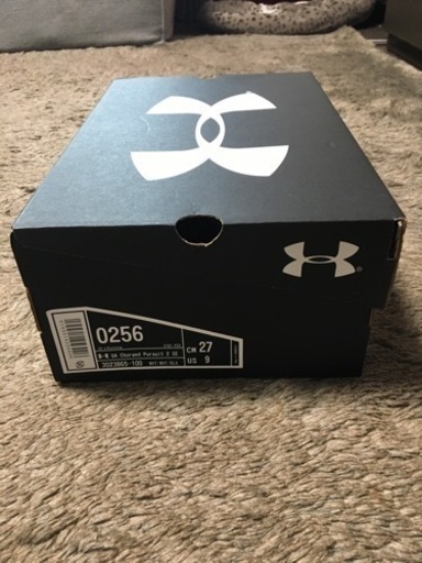 アンダーアーマー UNDER ARMOUR UAチャージド パスート 27㎝