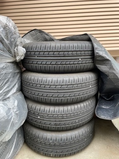 プリウスの純正ホイール