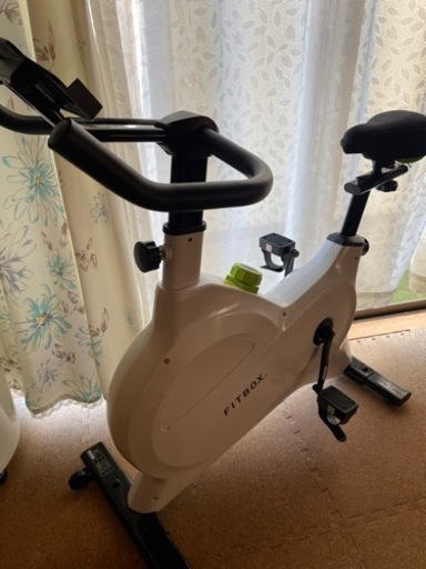 FIT BOX エアロバイク、スピンバイク