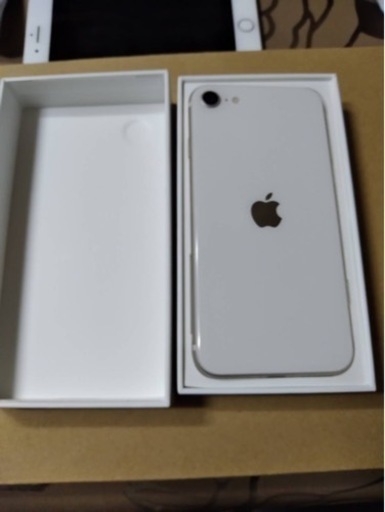iPhoneＳＥ　第3世代　美品