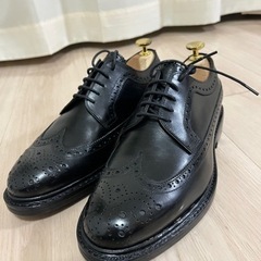 ジャランスリワヤ　ウィングチップ