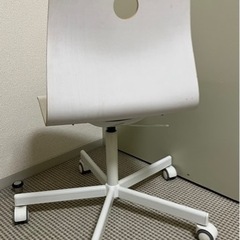 IKEA キャスター付椅子の画像