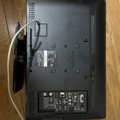 SHARPの液晶テレビ(22型)および録画用外付けHDを無料でお譲りします!の画像