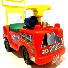 車 消防車　おもちゃ 1歳〜3歳用の画像