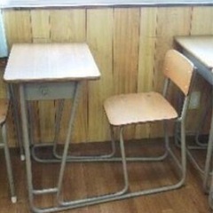 椅子、机セット（3月末で締切）