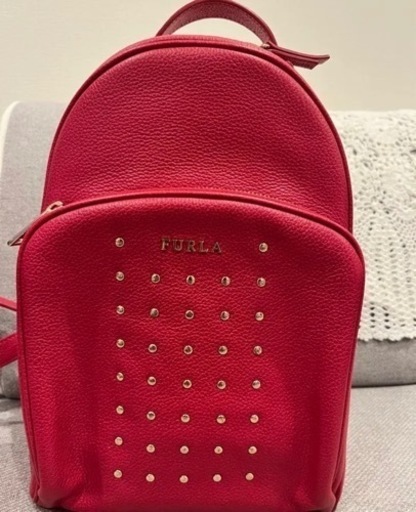希少 FURLA フルラ 　スタッズリュック 赤