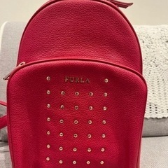 希少 FURLA フルラ スタッズリュック 赤