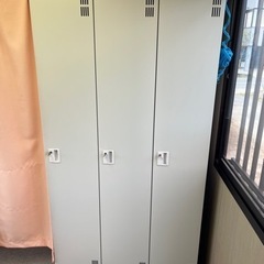 熊本市南区発　業務用ロッカー180×90×50サイズ綺麗
