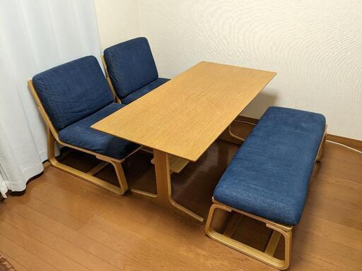 無印良品リビングでもダイニングでも使えるダイニングセット　テーブル130cm