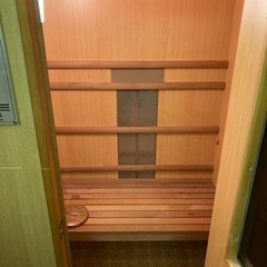 【受け渡し決定】家庭用サウナ ハッピーワールド メディカルボックスの画像