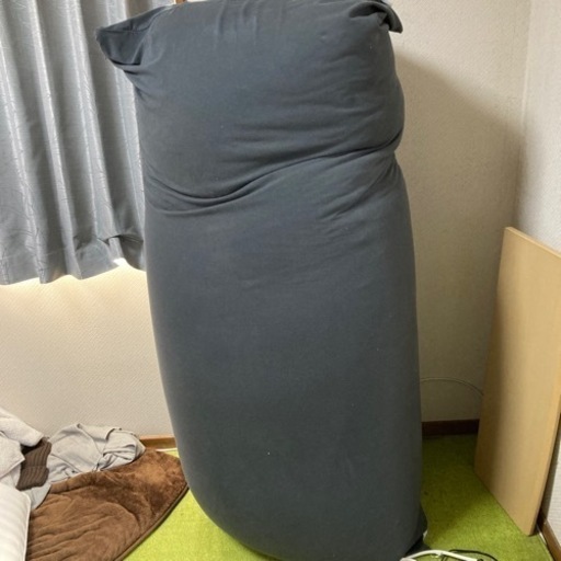 ヨギボーマックス　シミ　ほつれあり