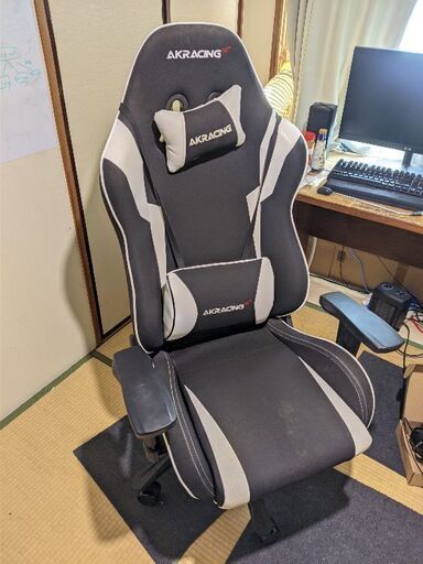 AKRacing ゲーミングチェア