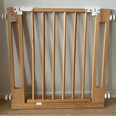 【取引中】ベビーゲート　2個セット　タンスのゲンの画像
