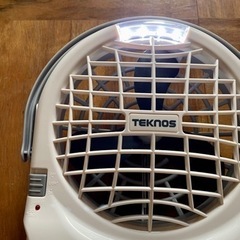 TEKNOS ミニ多機能充電式12cm羽根扇風　型番BKL-M85の画像