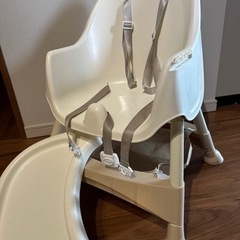 ベビーチェア　ご飯　食事　子どもの画像