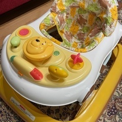 歩行器　ベビーウォーカー