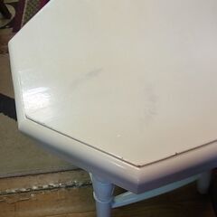 セール中につき、通常特価2,728円より４0％引きの1,636円!　木製　スツール　八角形　白　ホワイト　チェア　椅子の画像