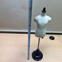 トルソー ミニサイズ 人形洋服 マネキン W110×D110×H370～500㎜ USED品現状にて 引取のみの画像