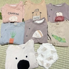 ベビーロンパース　テータテート　フタフタ