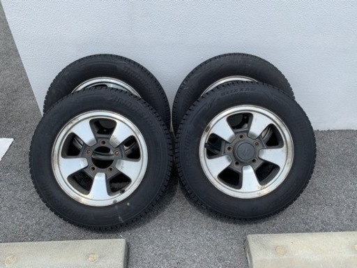 ジムニー  タイヤホイール付き