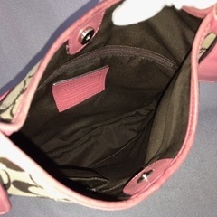 COACH コーチ ピンクレザー×シグネチャー ななめがけショルダーバッグの画像