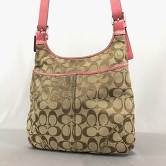 COACH コーチ ピンクレザー×シグネチャー ななめがけショル...