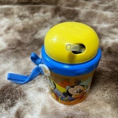 ディズニー　ストロー付き水筒の画像