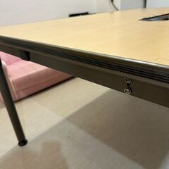 ◆中古事務机◆4人がけ◆PCデスク◆の画像