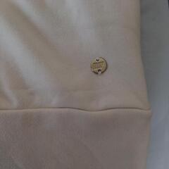 新品 トレーナーの画像