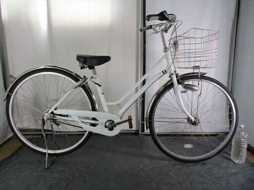 C672★限定特価★ 中古自転車 【27インチ　軽快車　白　3段　LEDオートライト 】